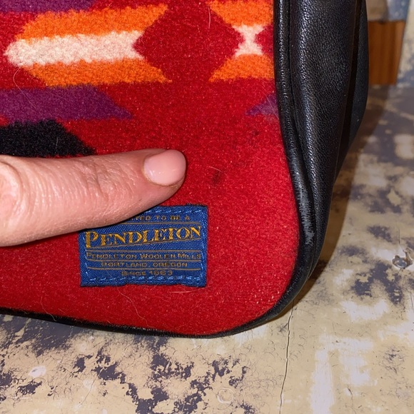 🌟🌟🌟PENDLETON HANDBAG WITH CUSTOM BEADED STRAP🌟🌟🌟 - Picture 9 of 10